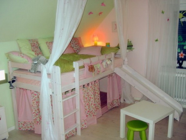 Kleine kinderzimmer