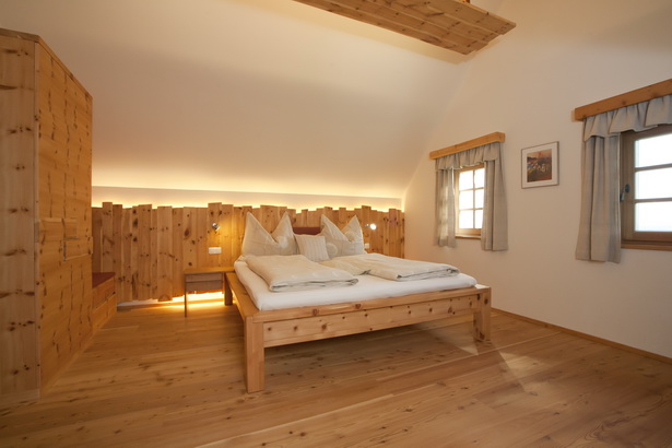 Schlafzimmer aus zirbenholz