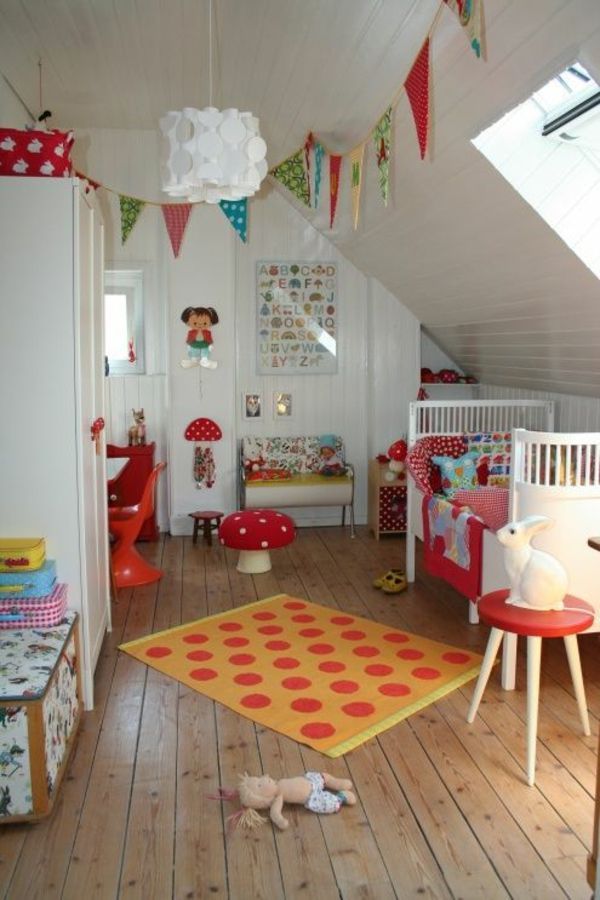 Kinderzimmer mit dachschräge einrichten
