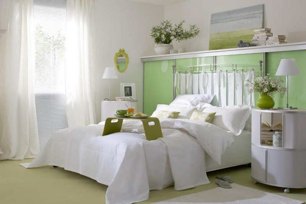 Schlafzimmer grün weiß
