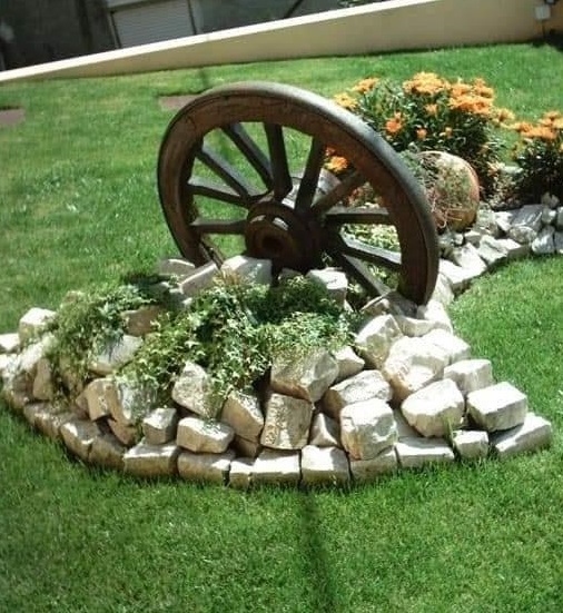 Garten mit steinen dekorieren