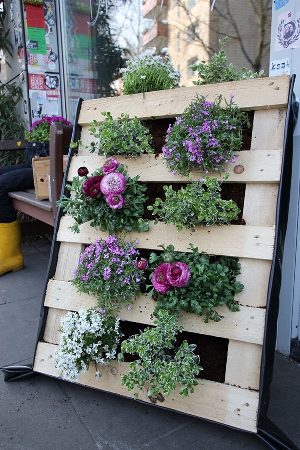 Gartendeko mit alten sachen