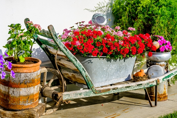 Gartenschmuck aus holz