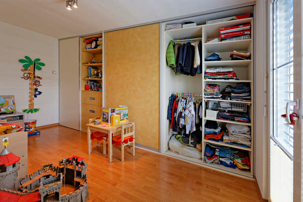 Raumtrenner schrank