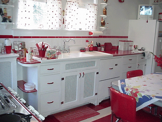 Küche dekoration rot