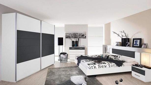 Schlafzimmer in grau und weiß