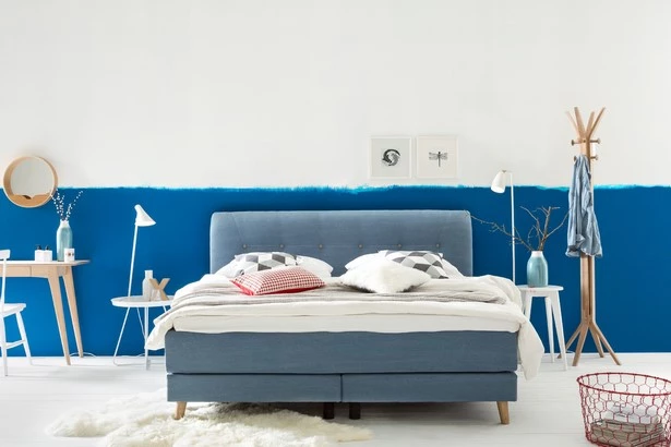Farbe blau im schlafzimmer