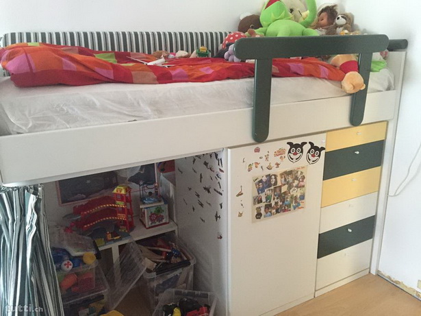 Kinderzimmer mit viel stauraum