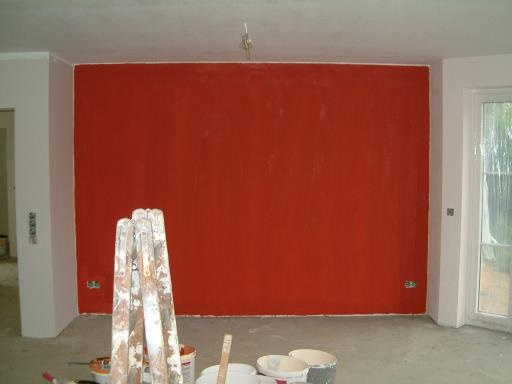 Rote wohnzimmerwand