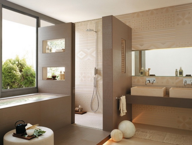 Moderne badezimmer mit dusche