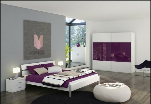 Schlafzimmer grau weiß lila