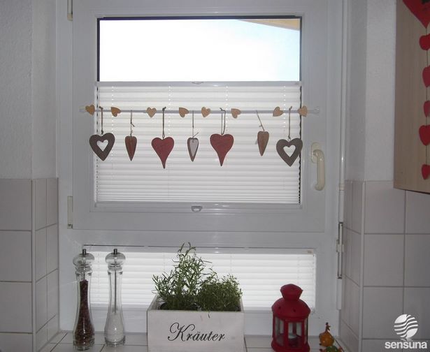 Welche gardinen für küchenfenster