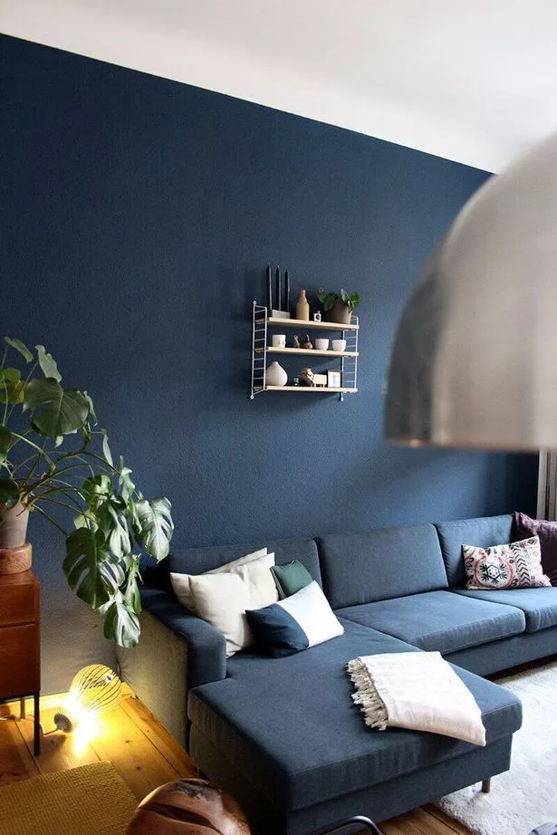 Wandgestaltung wohnzimmer blau