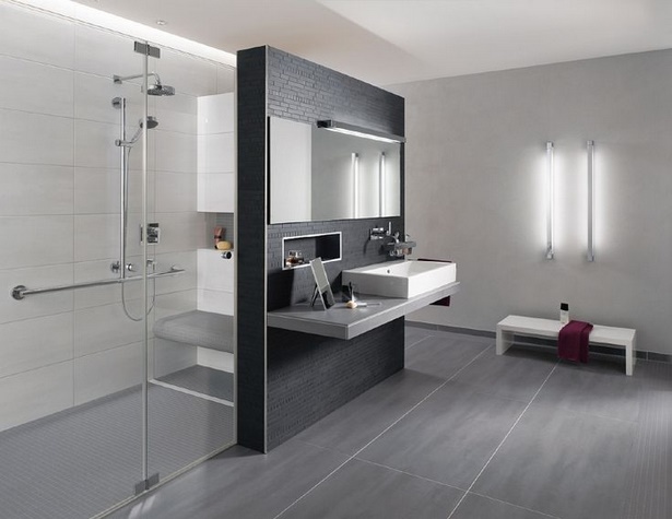 Badezimmer modern grau