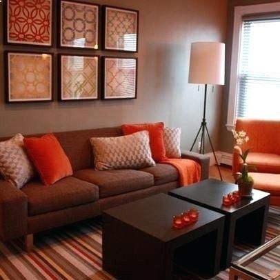 Wohnzimmer orange braun