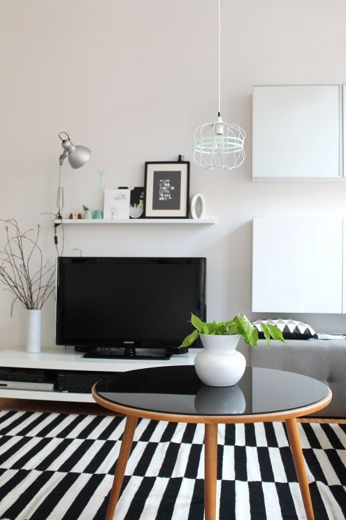 Wohnzimmer schwarz weiß türkis