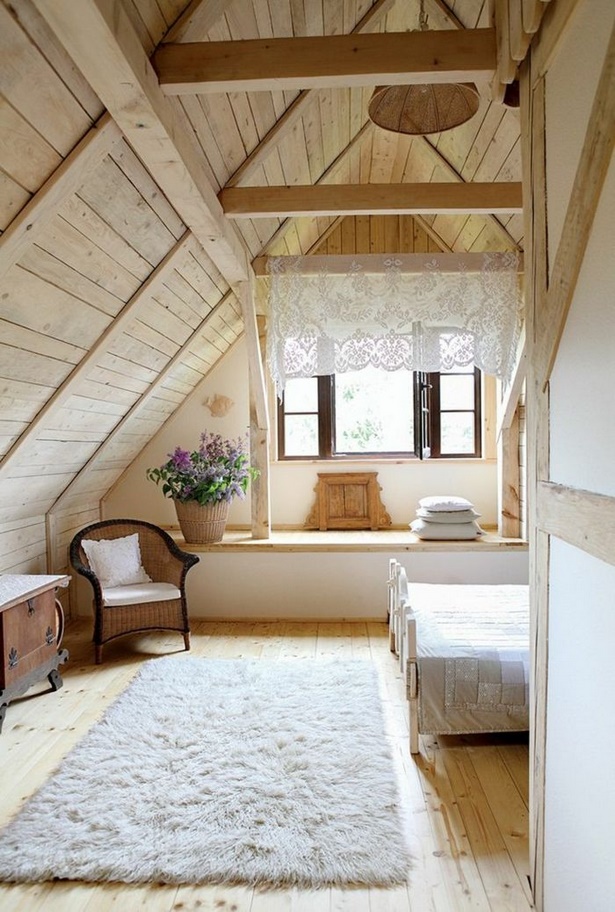 Einrichtung schlafzimmer mit dachschräge