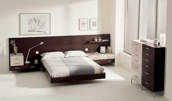 Schlafzimmer braunes bett