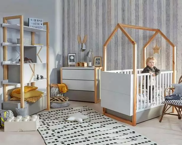 Babyzimmer hellgrau