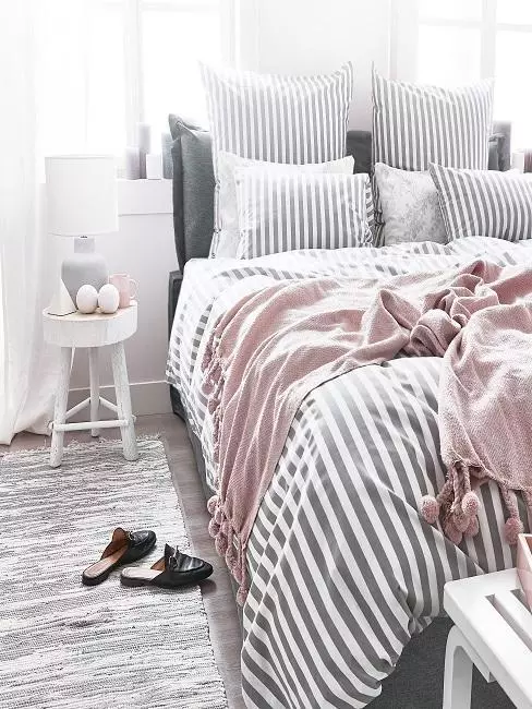 Grau rosa schlafzimmer