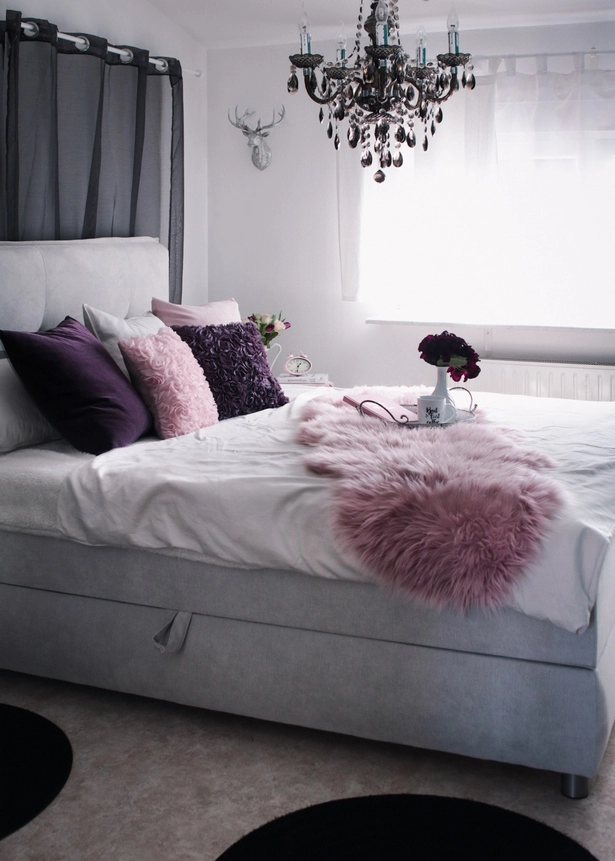 Schlafzimmer rosa weiß