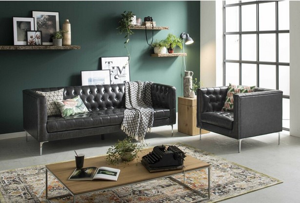 Schwarzes sofa welche wandfarbe