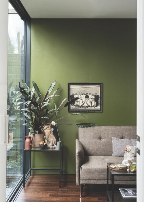 Wohnzimmer grün grau streichen