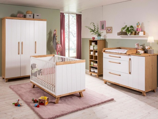 Babybett einrichten