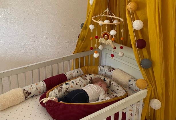 Babybett neu streichen