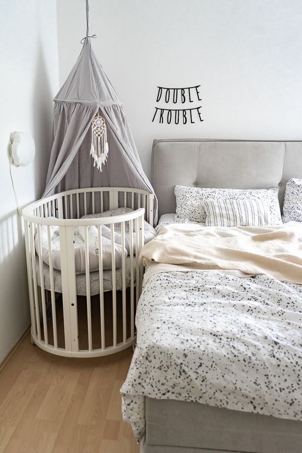 Babyzimmer im elternschlafzimmer