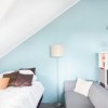 Schlafzimmer dachschräge farblich gestalten